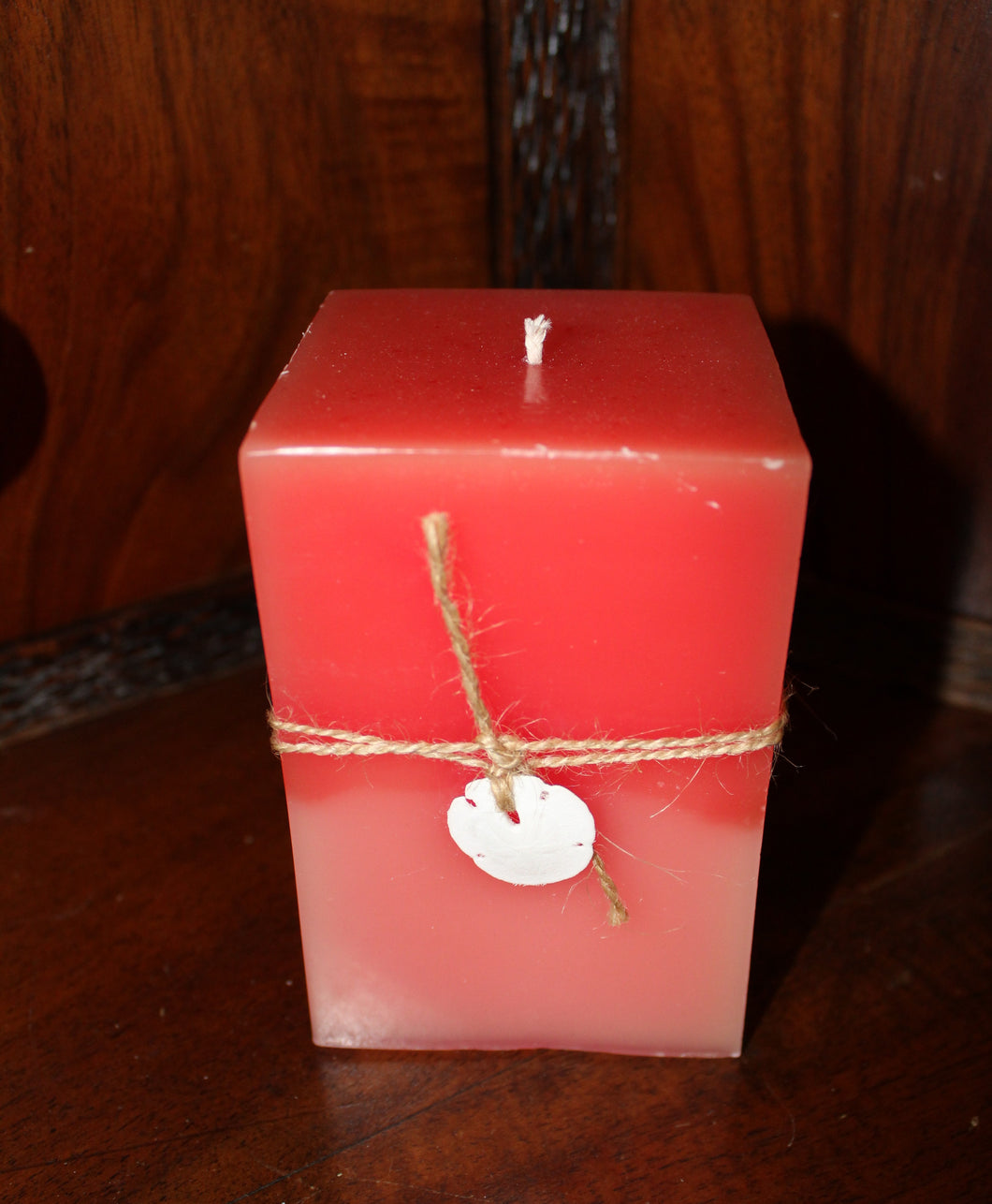 Red to Pink Ombre Square Parafin Candle (Rose, Eucalyptus, and Lemon Scent)