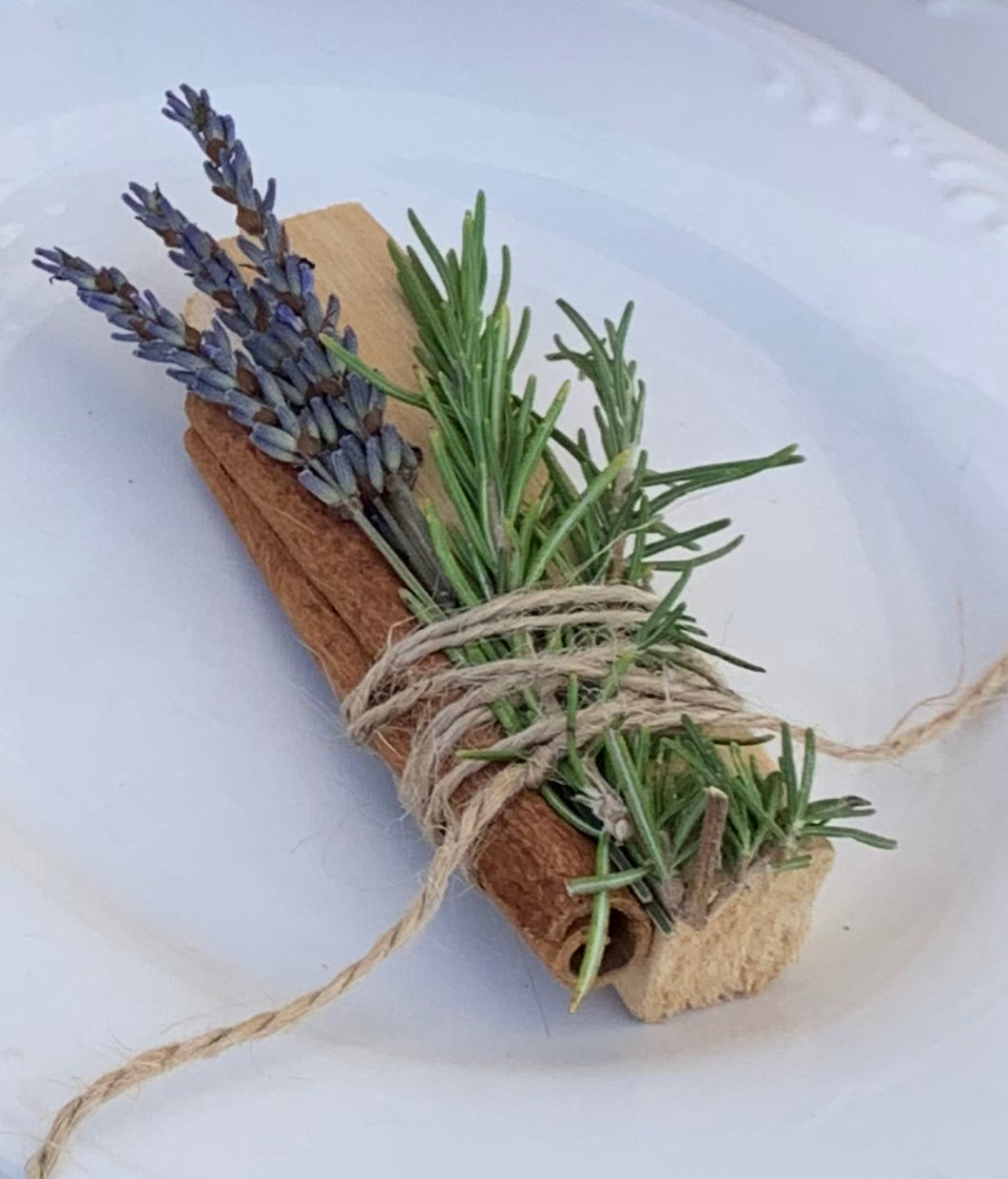 Palo Santo Smudge Stick Set with Rosemary, Lavender & Cinnamon