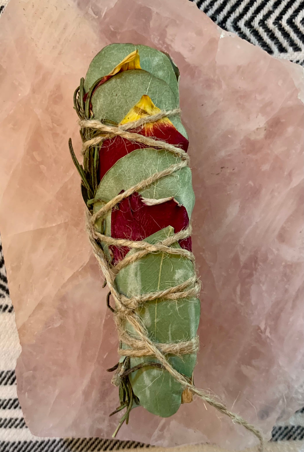 Palo Santo Smudge Stick Set with Eucalyptus, Roses & Rosemary