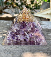 Orgonite + Amethyst Pyramid